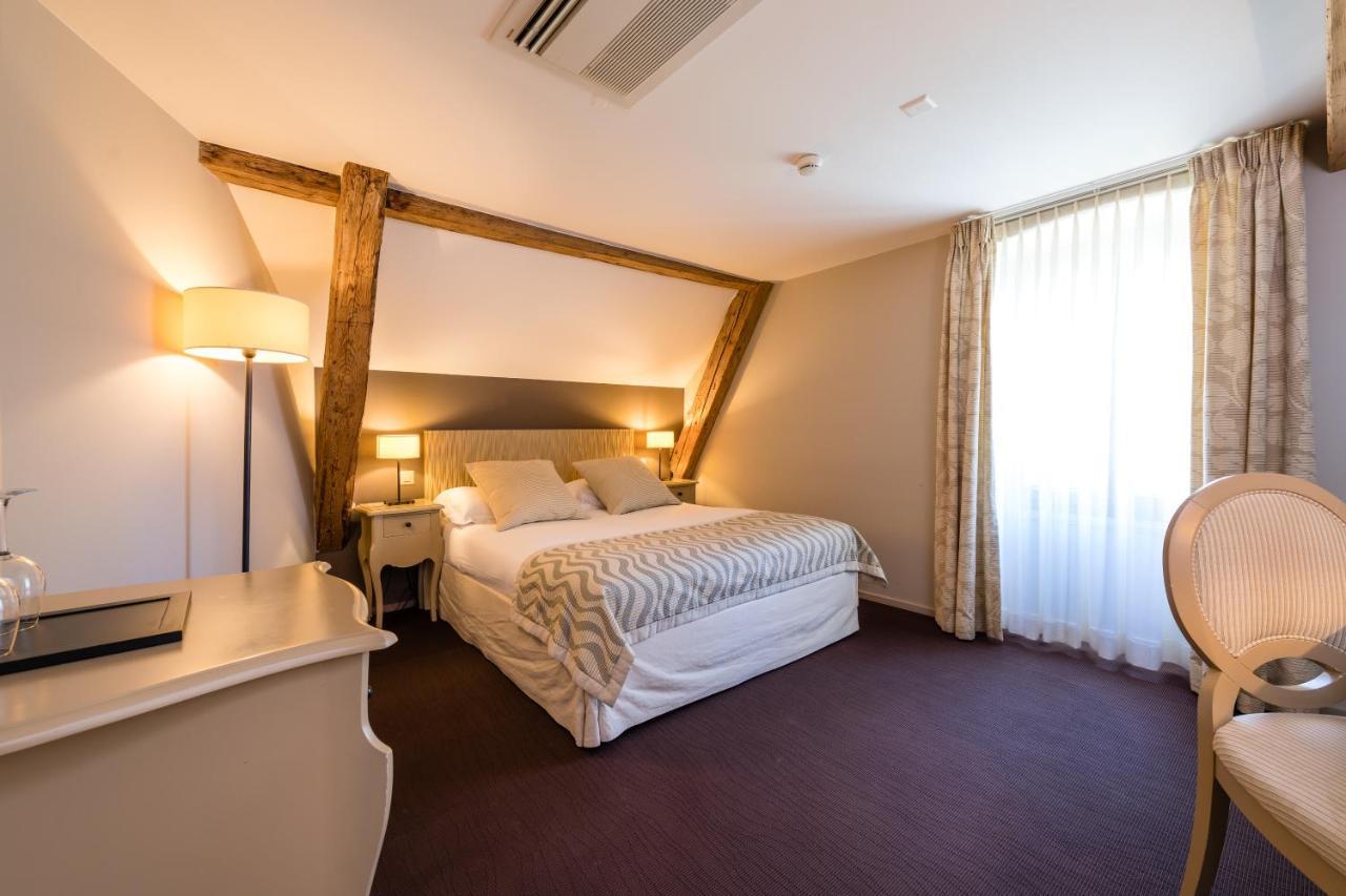 Hostellerie Le Petit Manoir มอร์เกส ภายนอก รูปภาพ