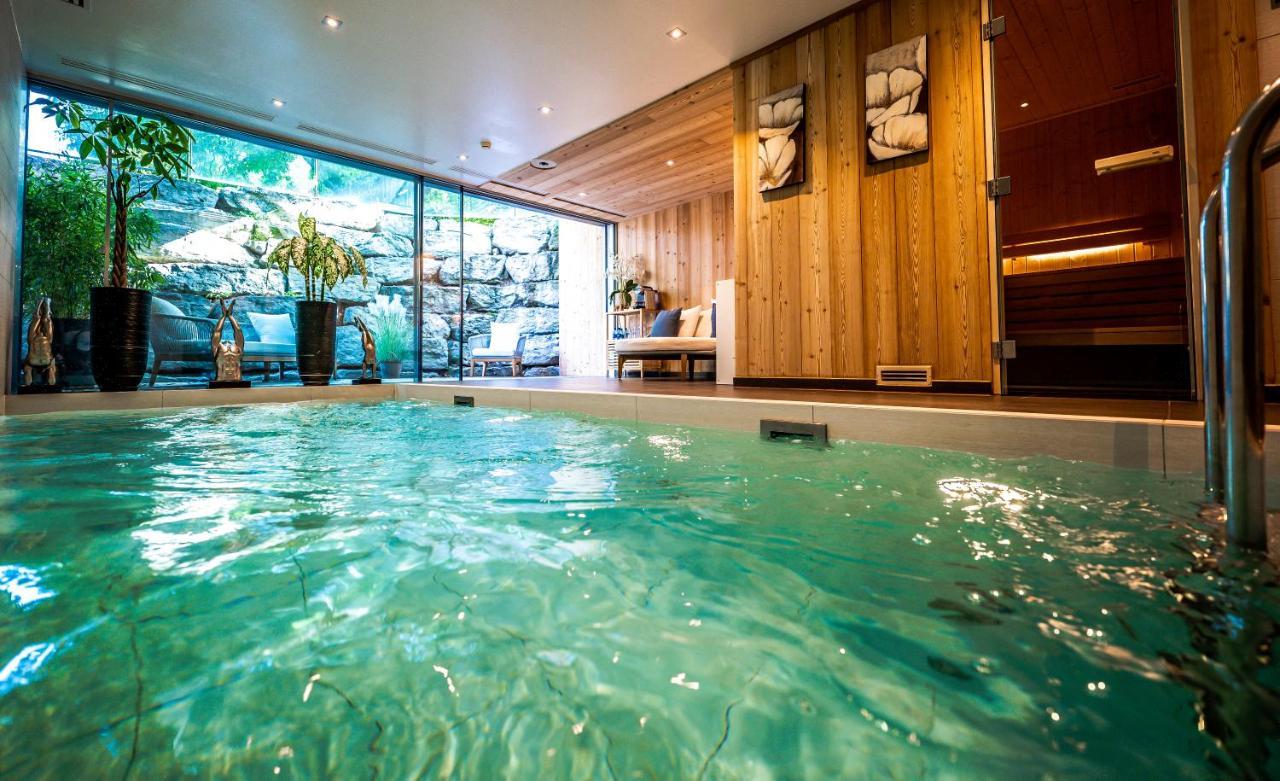 Hostellerie Le Petit Manoir มอร์เกส ภายนอก รูปภาพ