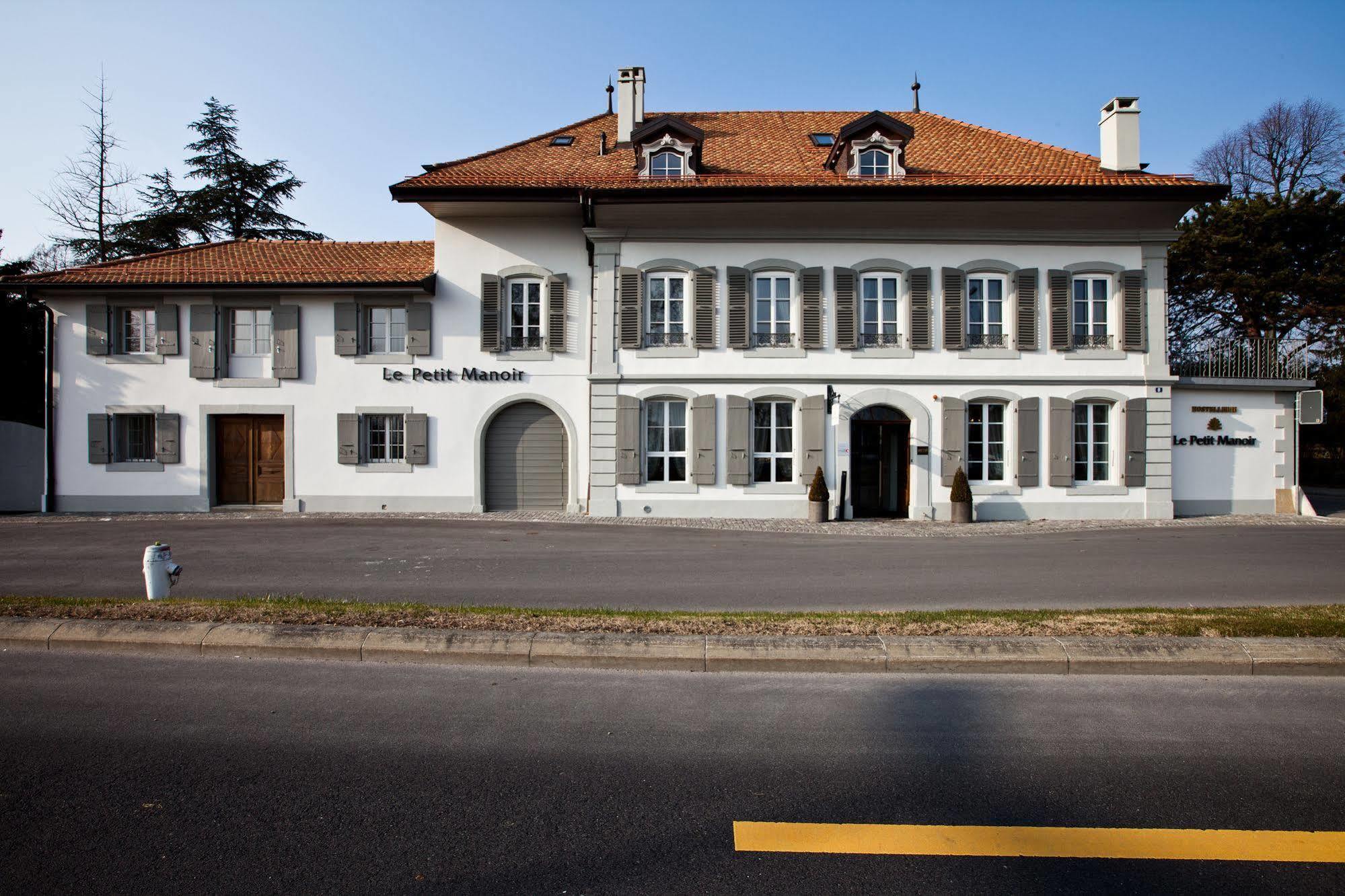Hostellerie Le Petit Manoir มอร์เกส ภายนอก รูปภาพ